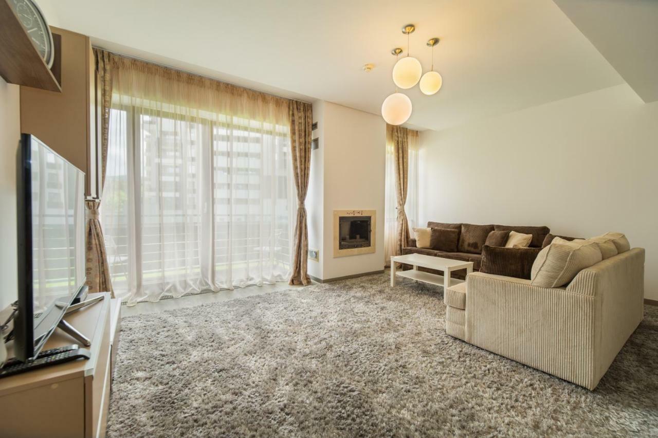Family Apartment In Silver Mountain Resort Poiana Brasov Eksteriør billede